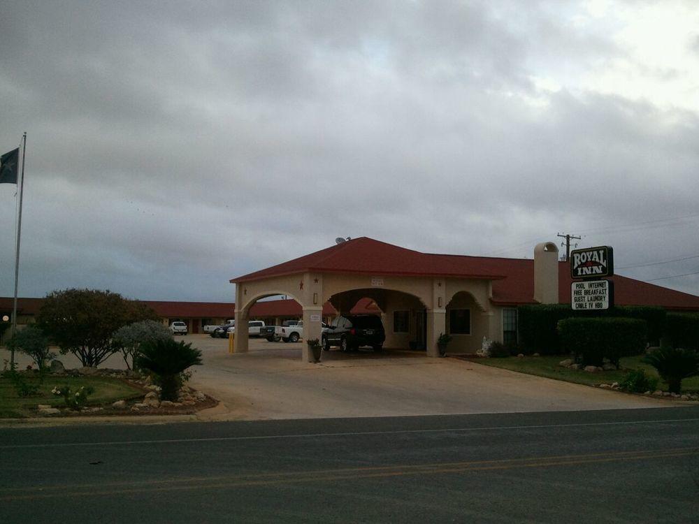 Royal Inn Pearsall מראה חיצוני תמונה